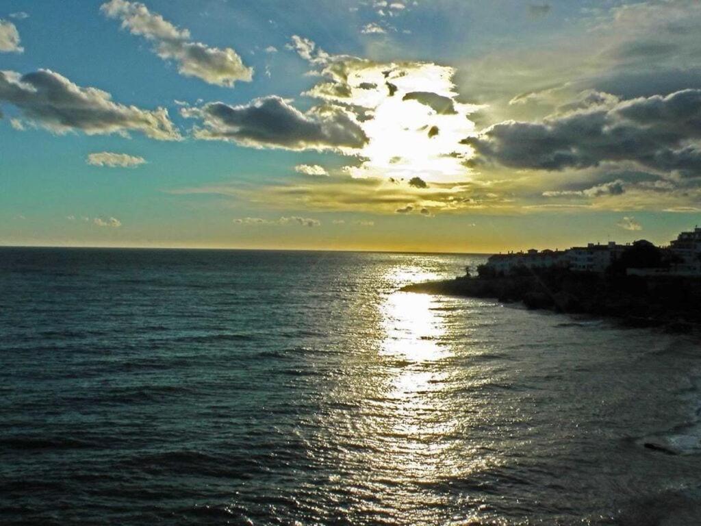 Vakantiehuis La Perla - South Facing, Sun Morning To Evening Nerja